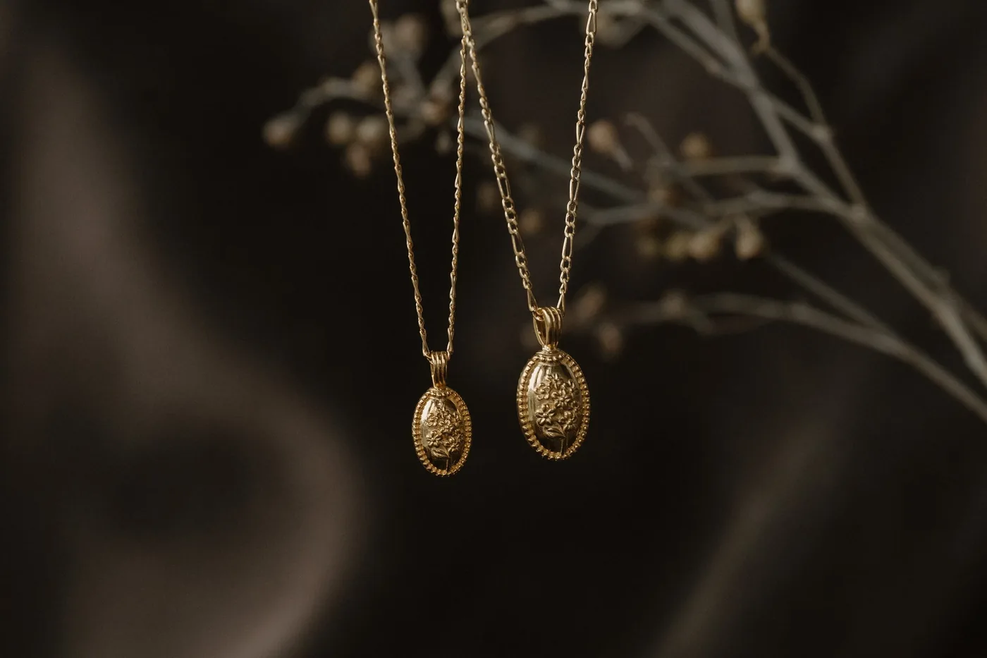 Forget-Me-Not Oval Cremains Urn Necklace — product image 2