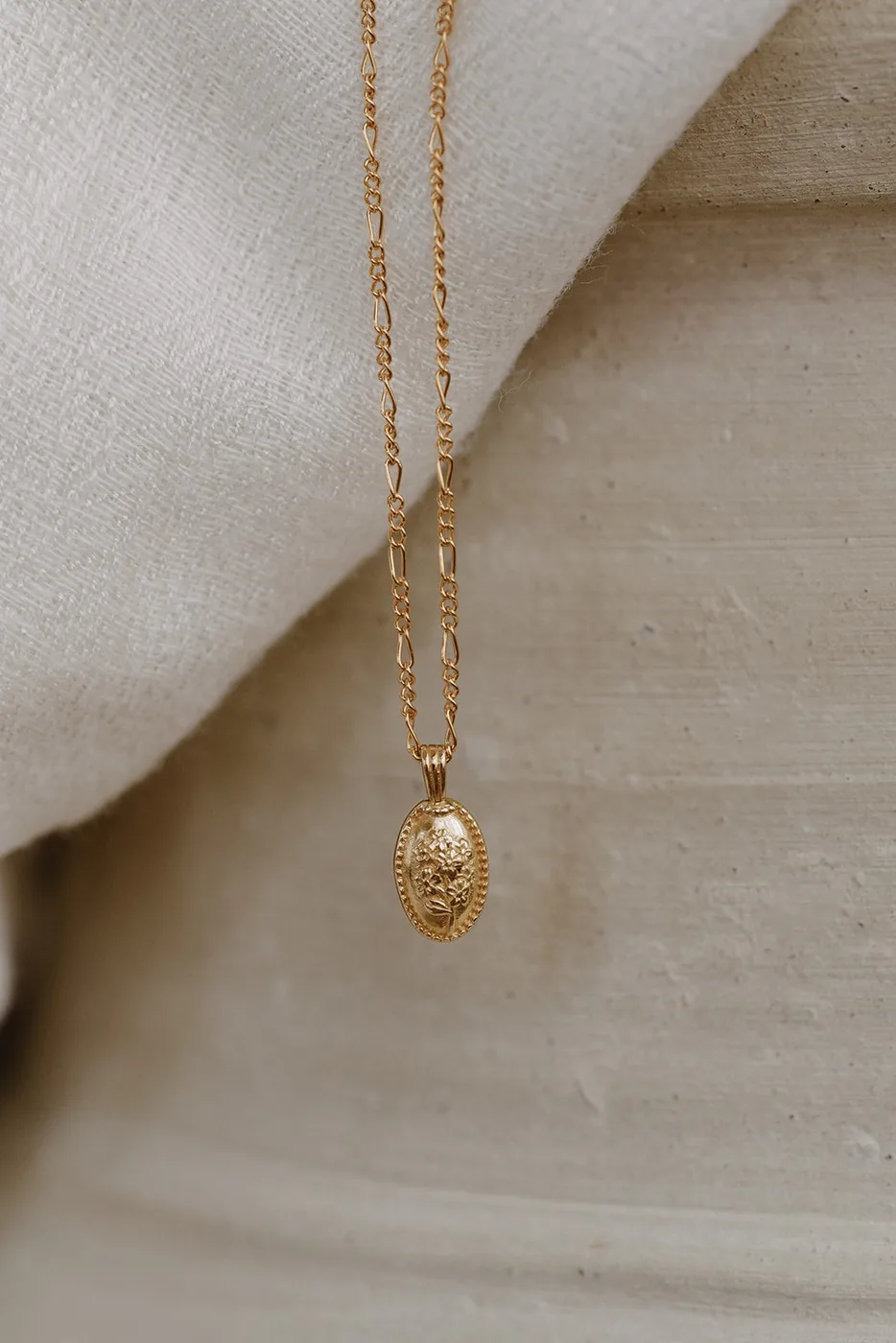 Forget-Me-Not Oval Cremains Urn Necklace — product image 11