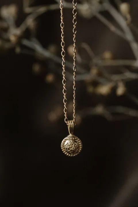 Forget-Me-Not Circle Cremains Urn Necklace - Solid Gold — product image 2