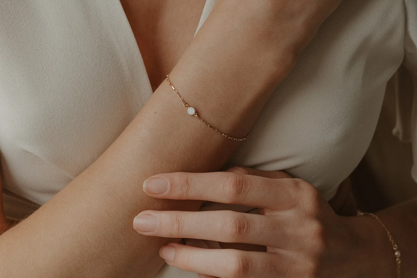 Mothers Milk Box Clip Chain Bracelet- 14K Solid Gold — product image 1