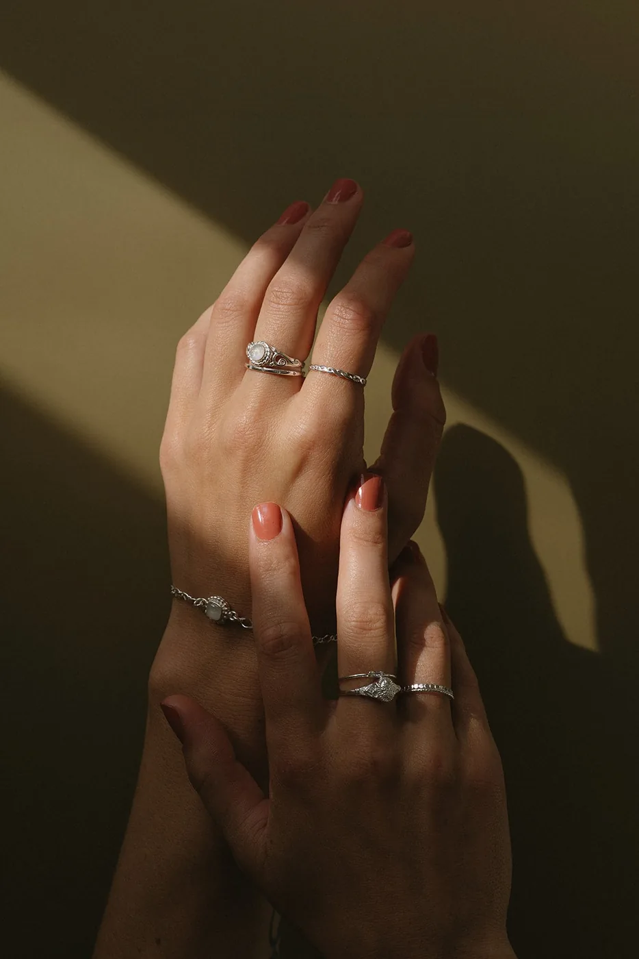 Cremation Zinnia Ring — product image 4