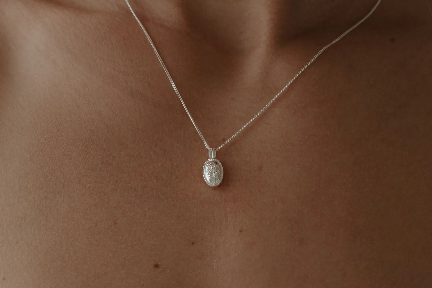 Forget-Me-Not Oval Cremains Urn Necklace - Sterling Silver — product image 7