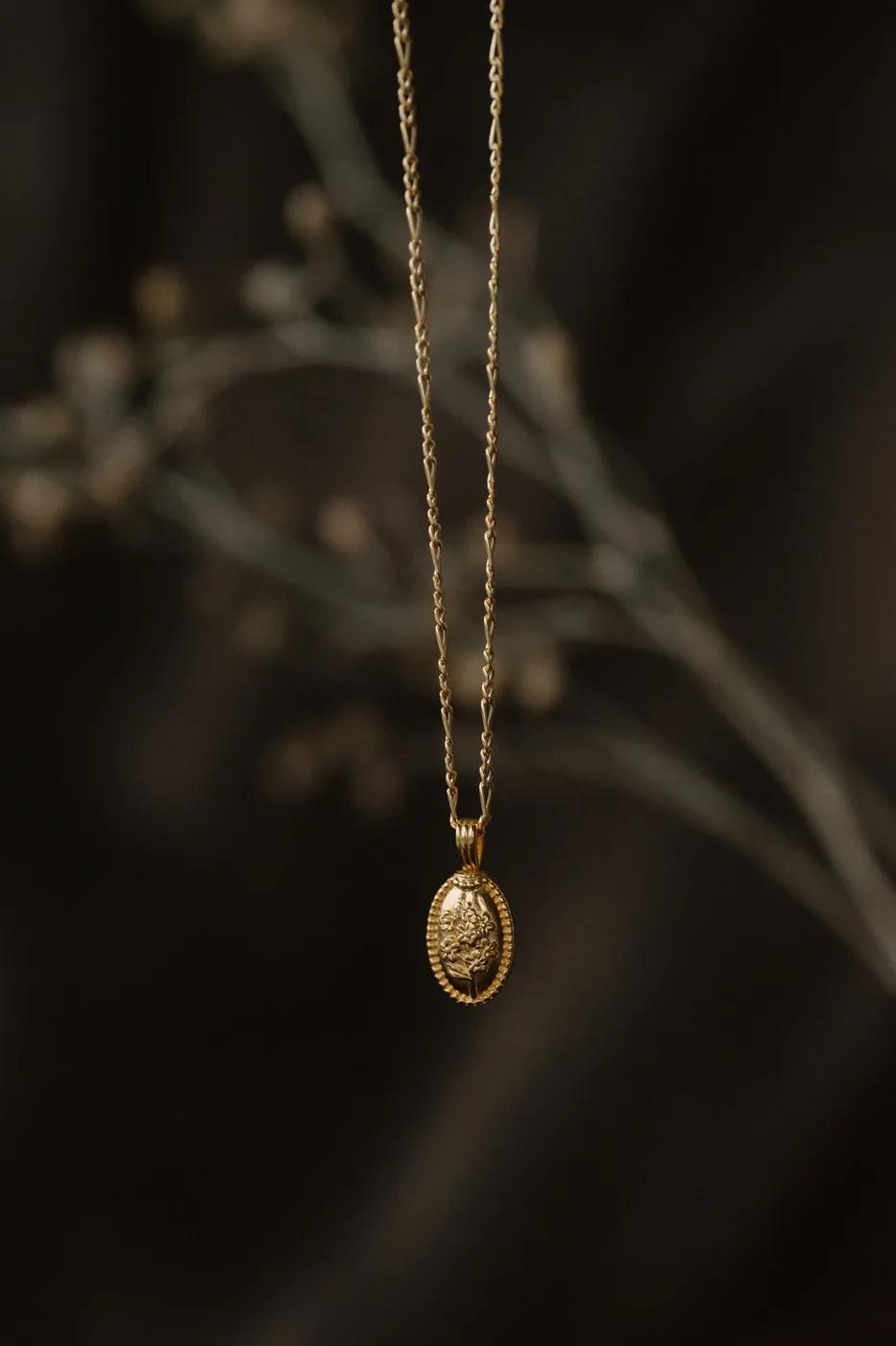 Forget-Me-Not Oval Cremains Urn Necklace — product image 15