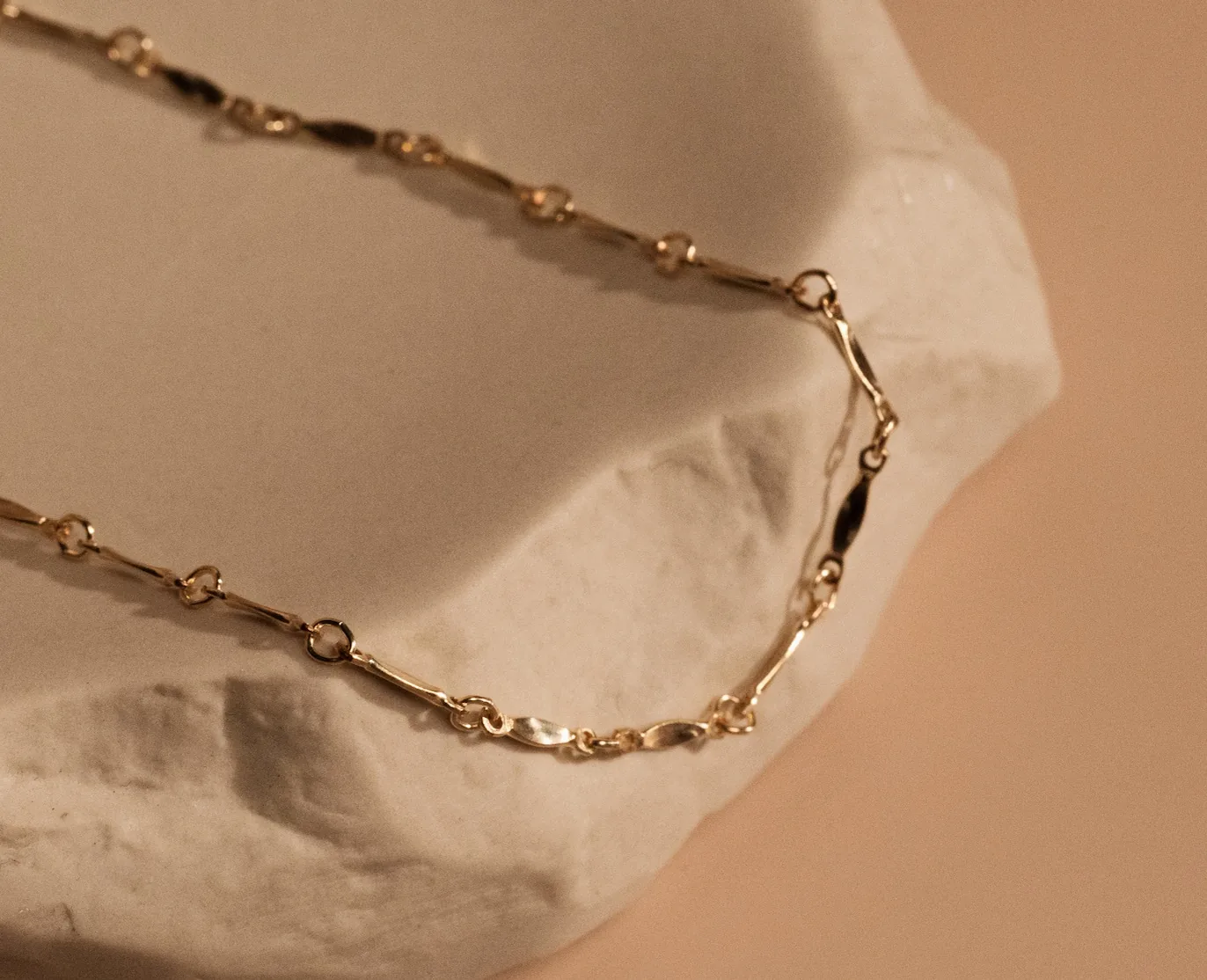 Bar Chain Bracelet - Personalized - 14K Gold Filled — product image 1
